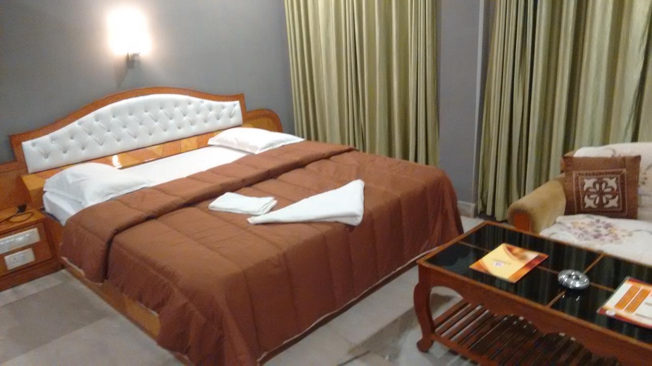 Hotel Sai International Rayagada Bagian luar foto