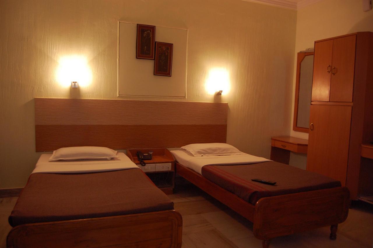 Hotel Sai International Rayagada Bagian luar foto
